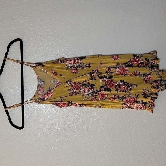 J for Justify Floral Ruffled Romper - Picture 1 of 9